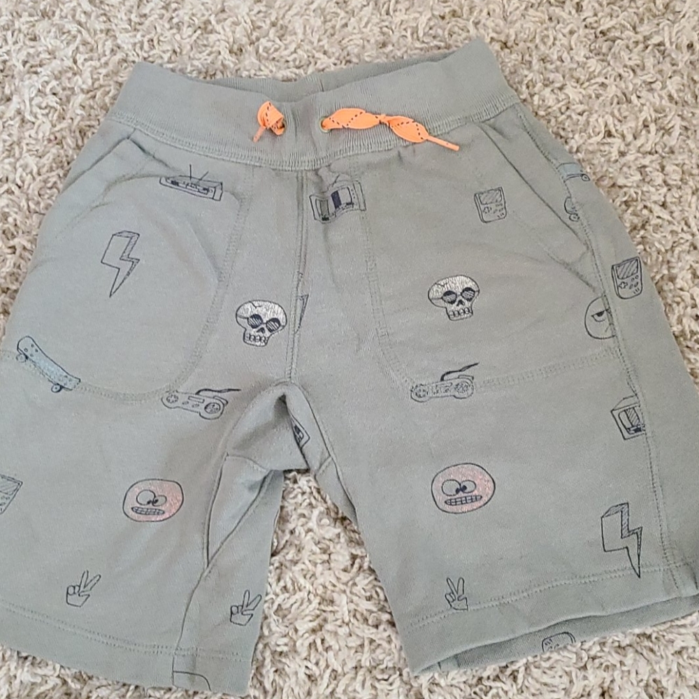 Gap Kids shorts. Size S.